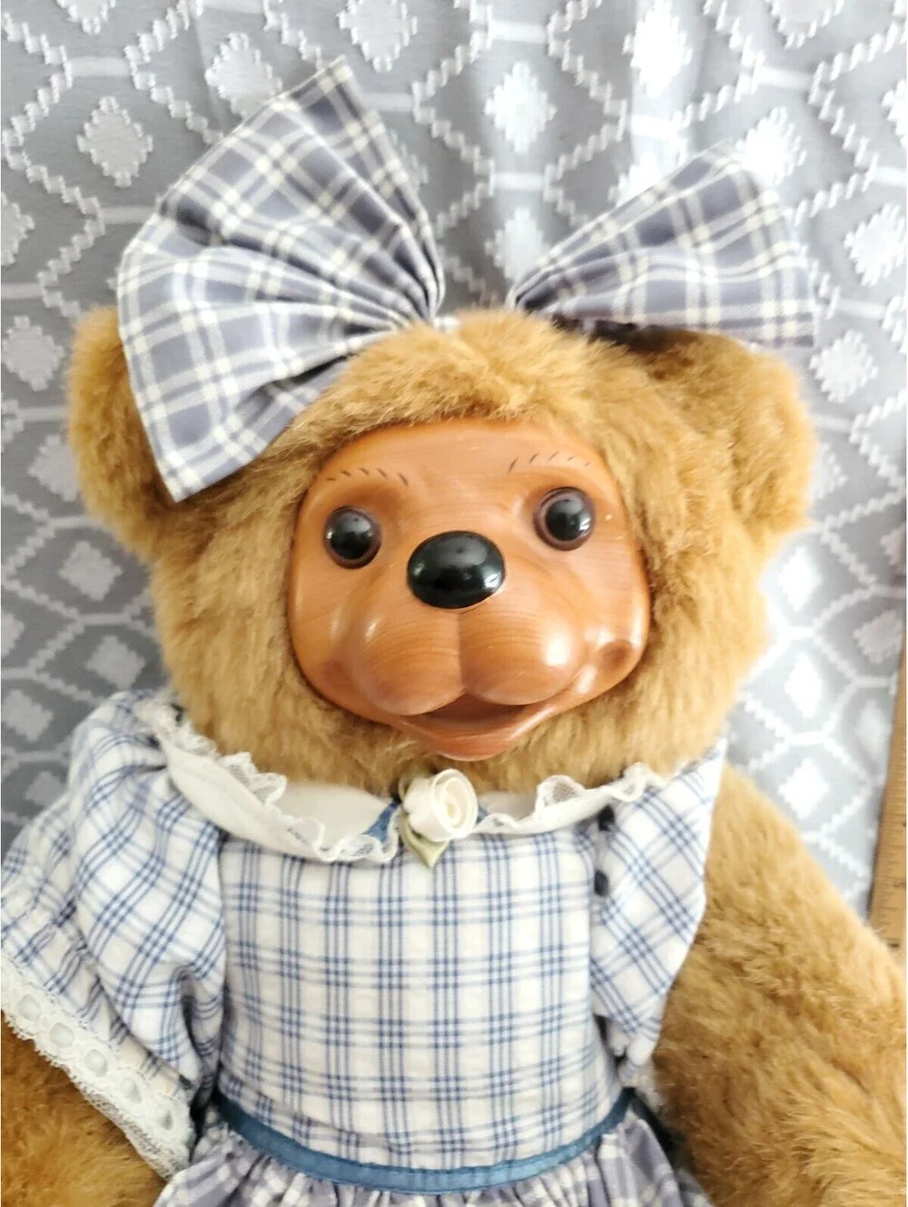 Vtg Robert Raikes Becky Thatcher Bear